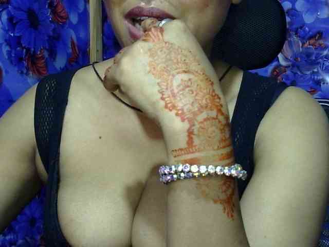 Nusrat-Mimi webcam