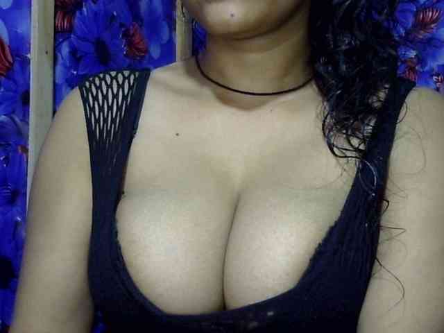 Nusrat-Mimi webcam