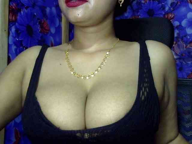 Nusrat-Mimi webcam