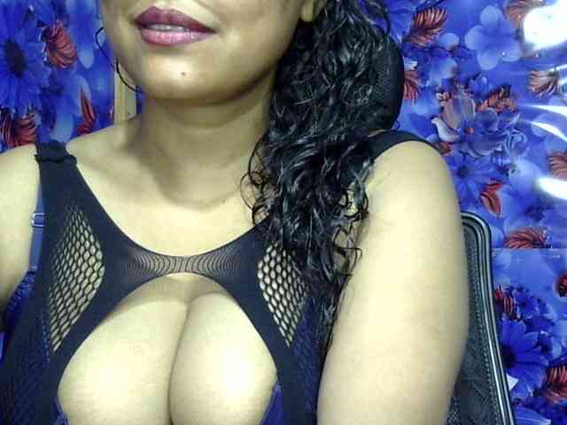 Nusrat-Mimi webcam