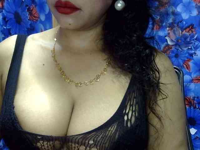 Nusrat-Mimi webcam