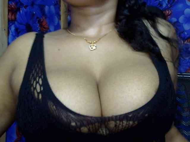Nusrat-Mimi webcam