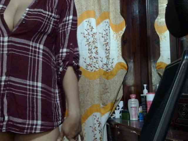 Nusrat-Mimi webcam