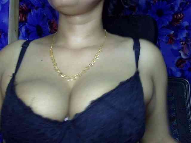 Nusrat-Mimi webcam