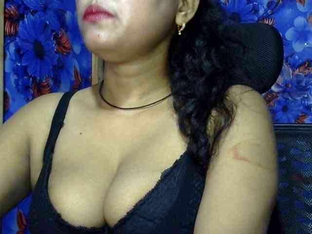 Nusrat-Mimi webcam