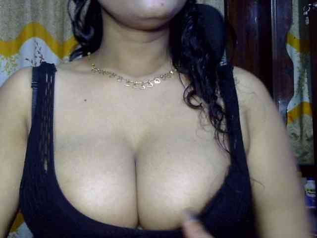 Nusrat-Mimi webcam
