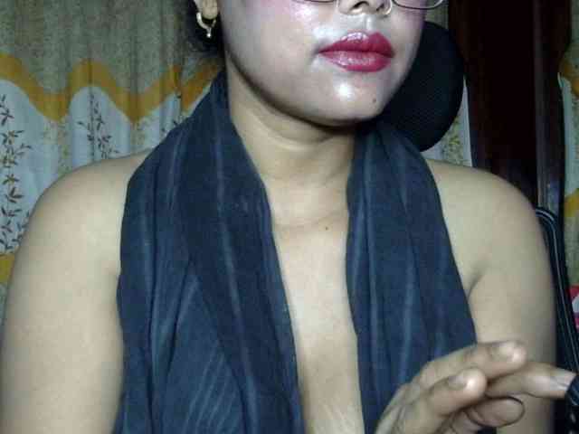 Nusrat-Mimi webcam