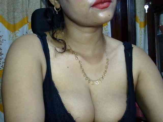 Nusrat-Mimi webcam