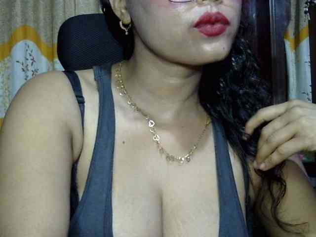 Nusrat-Mimi webcam