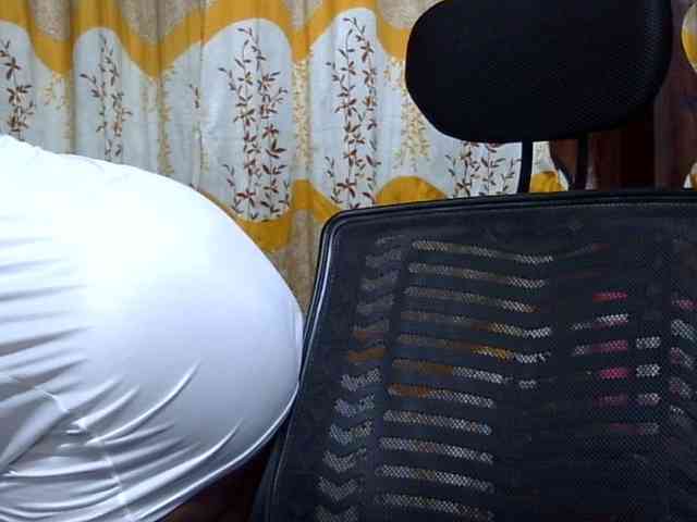 Nusrat-Mimi webcam