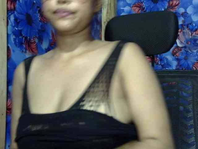 Nusrat-Mimi webcam