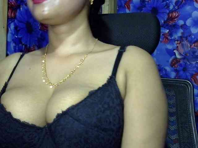 Nusrat-Mimi webcam