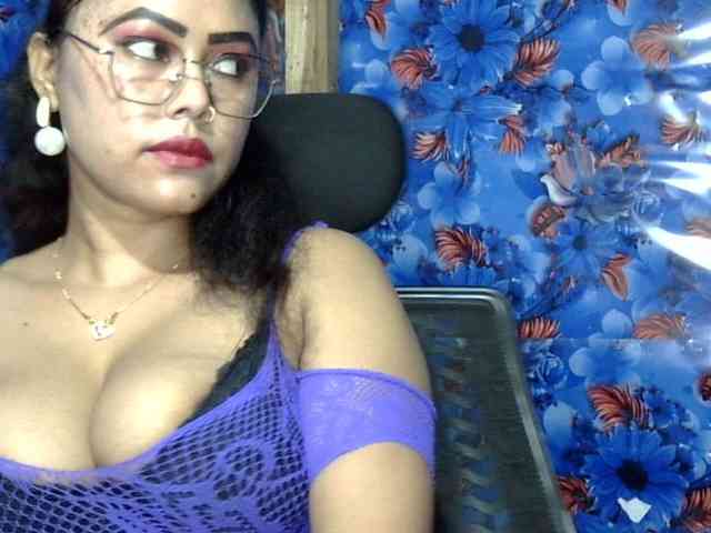 Nusrat-Mimi webcam