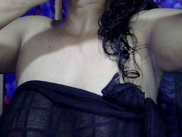 Nusrat-Mimi webcam