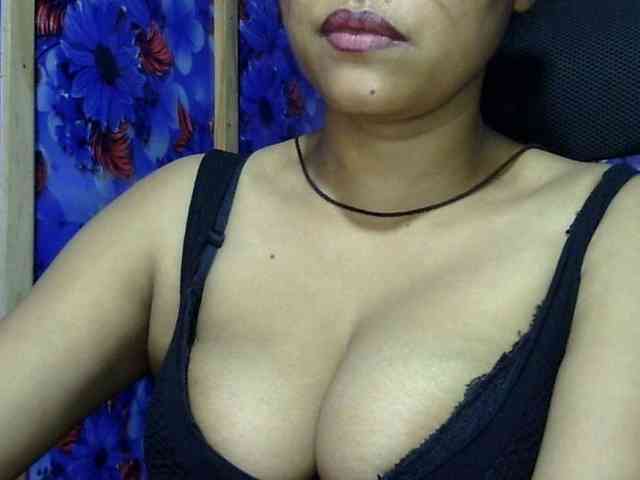Nusrat-Mimi webcam
