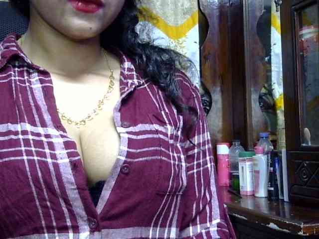 Nusrat-Mimi webcam