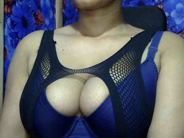Nusrat-Mimi webcam