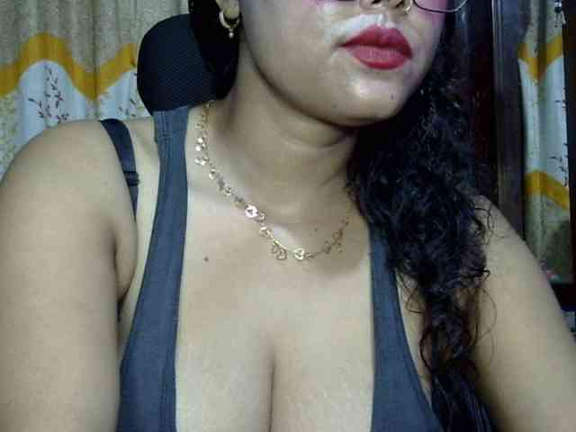 Nusrat-Mimi webcam
