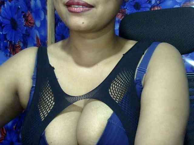 Nusrat-Mimi webcam
