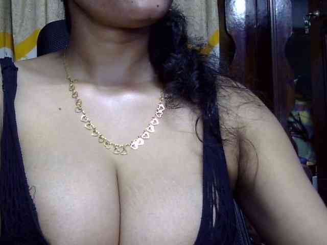 Nusrat-Mimi webcam