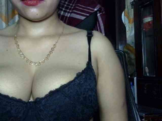 Nusrat-Mimi webcam