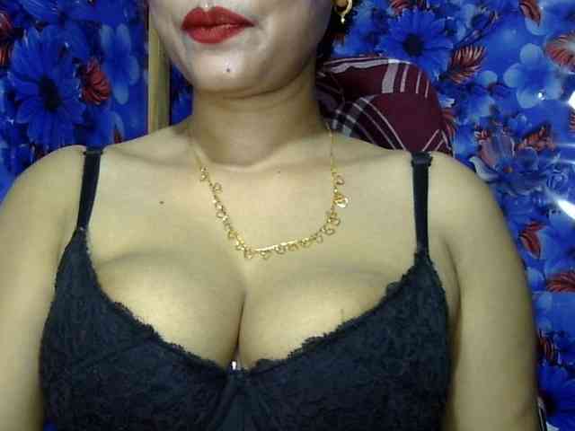 Nusrat-Mimi webcam