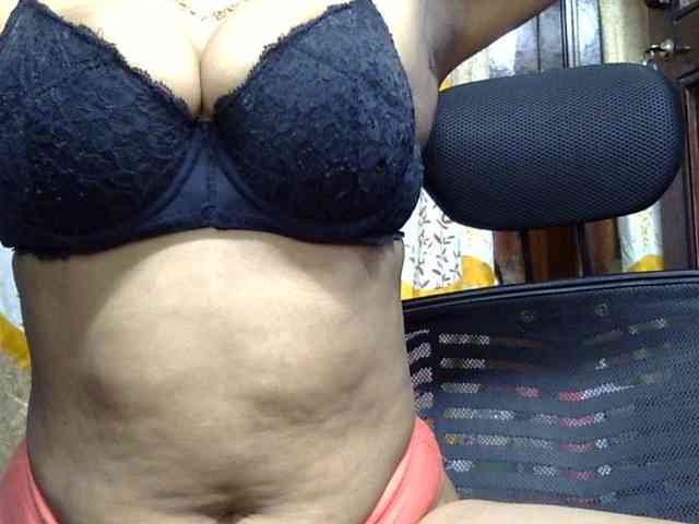 Nusrat-Mimi webcam