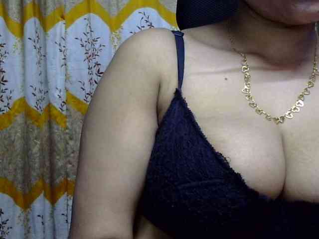 Nusrat-Mimi webcam