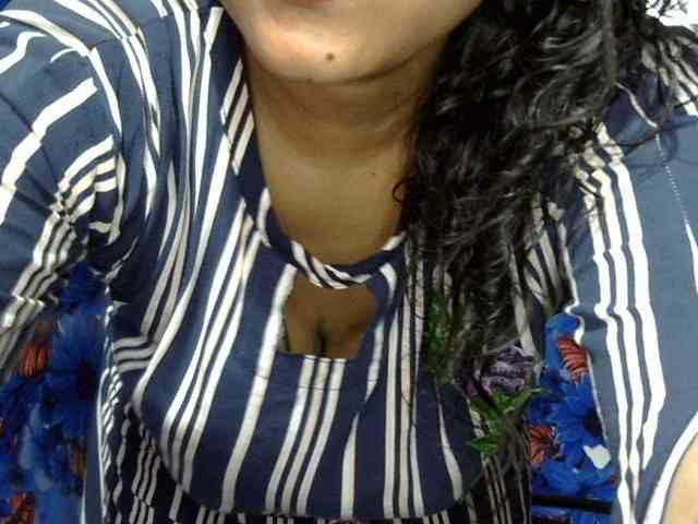 Nusrat-Mimi webcam