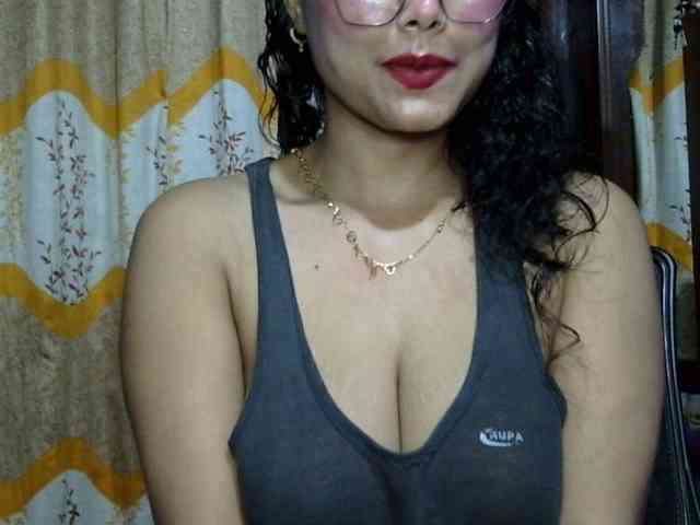 Nusrat-Mimi webcam