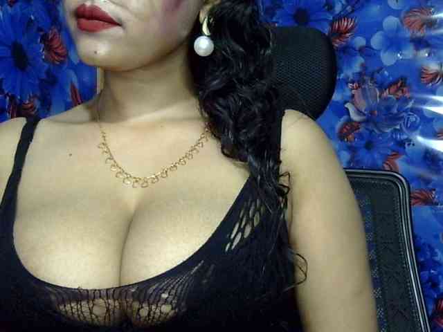 Nusrat-Mimi webcam