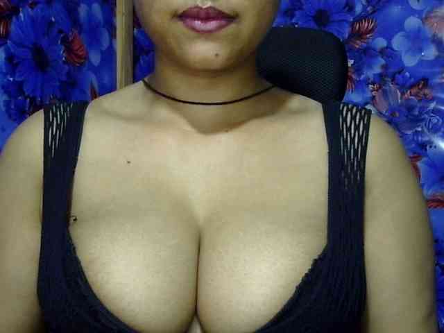 Nusrat-Mimi webcam