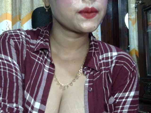 Nusrat-Mimi webcam