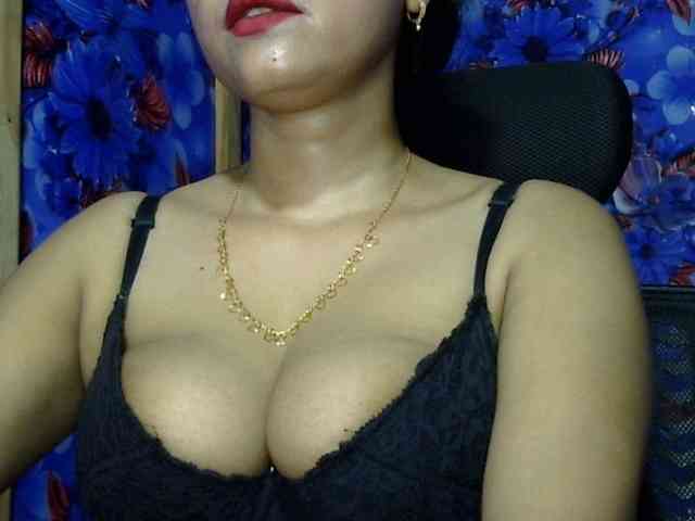 Nusrat-Mimi webcam