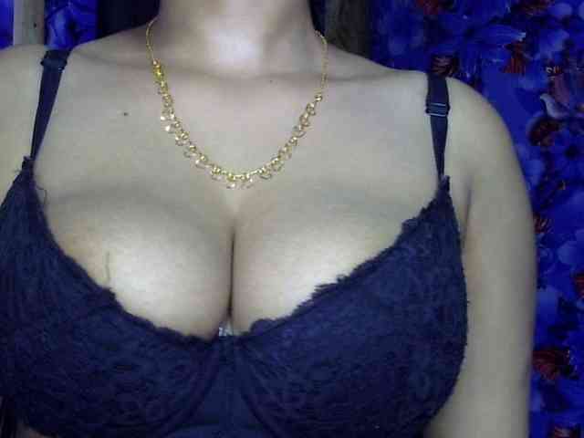 Nusrat-Mimi webcam