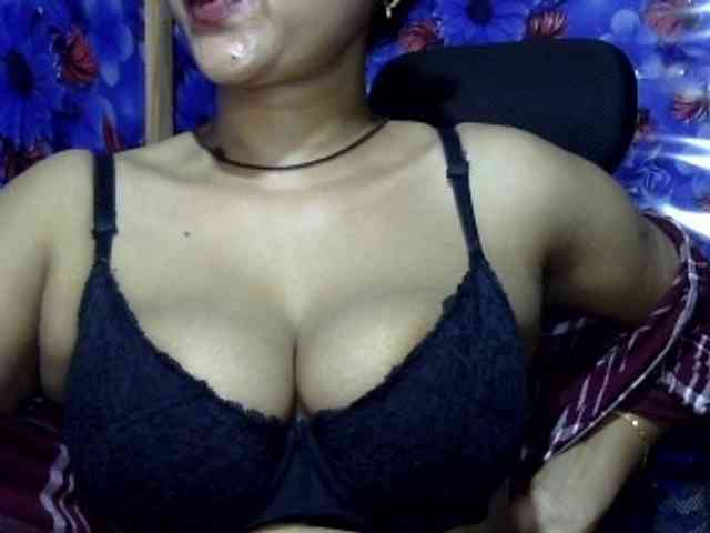 Nusrat-Mimi webcam