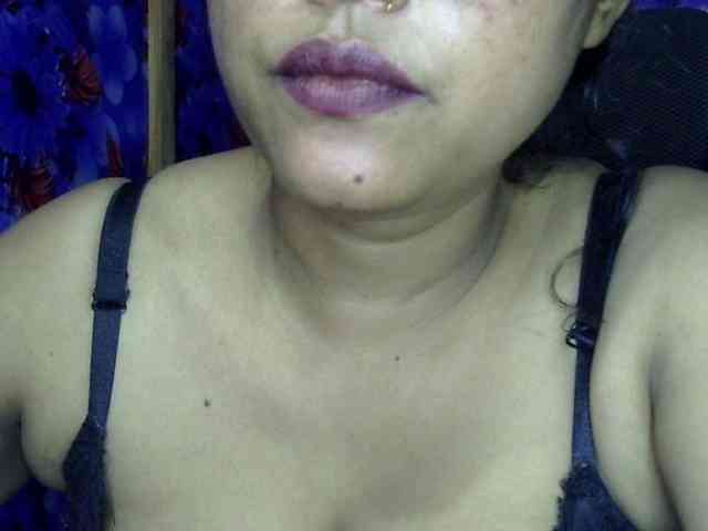Nusrat-Mimi webcam