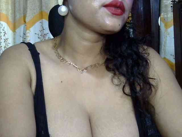 Nusrat-Mimi webcam