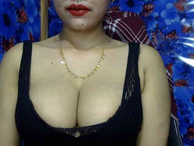 Nusrat-Mimi webcam
