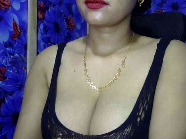 Nusrat-Mimi webcam