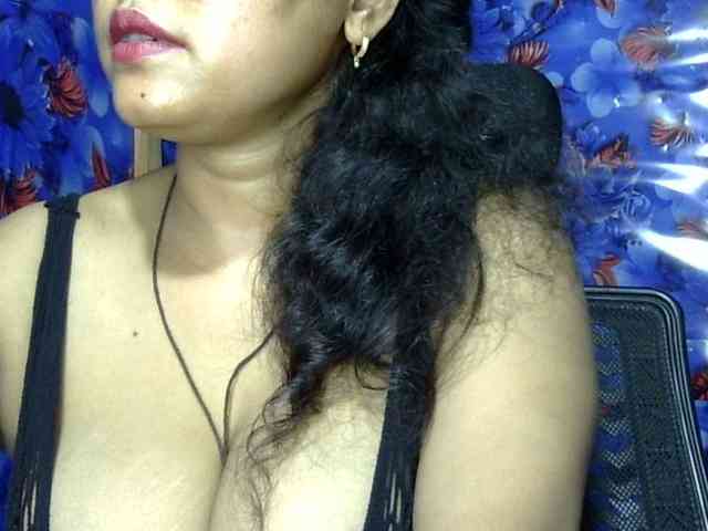 Nusrat-Mimi webcam