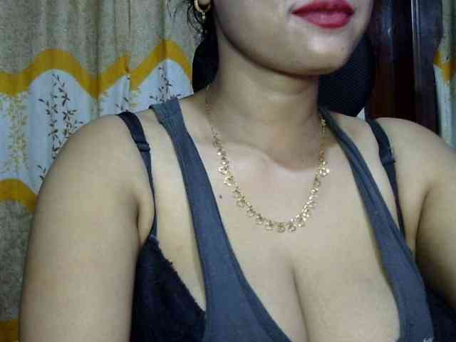Nusrat-Mimi webcam