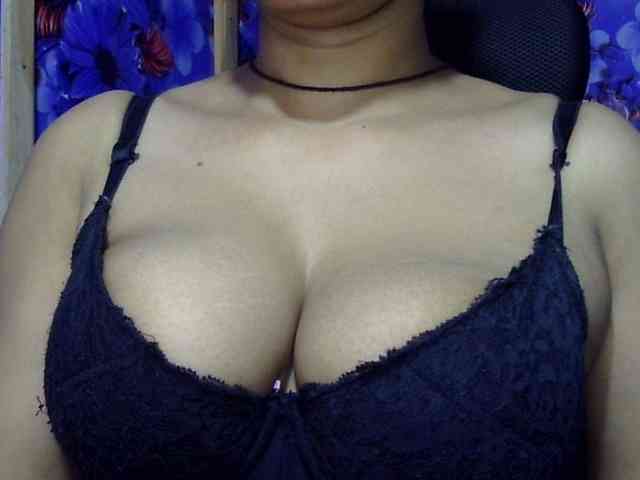 Nusrat-Mimi webcam