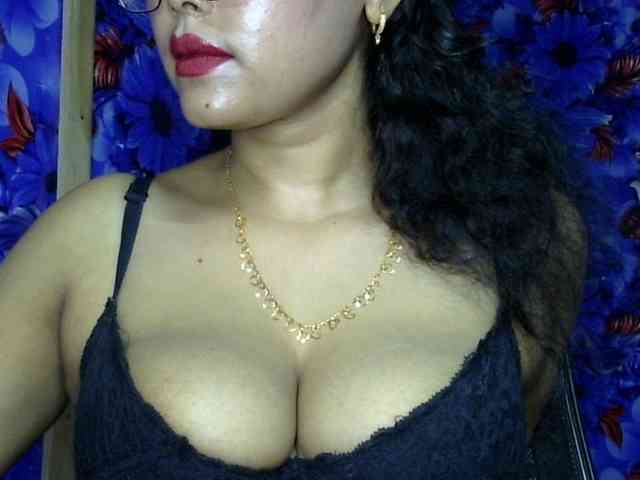 Nusrat-Mimi webcam