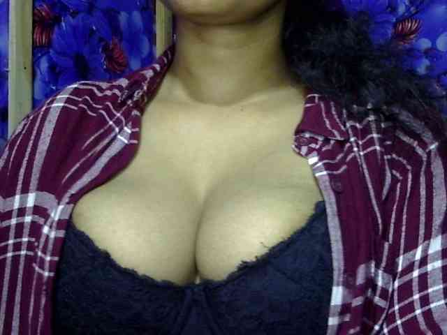 Nusrat-Mimi webcam