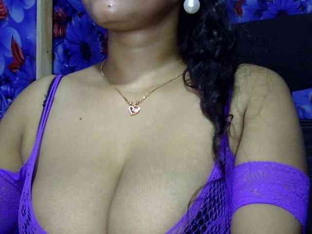 Nusrat-Mimi webcam