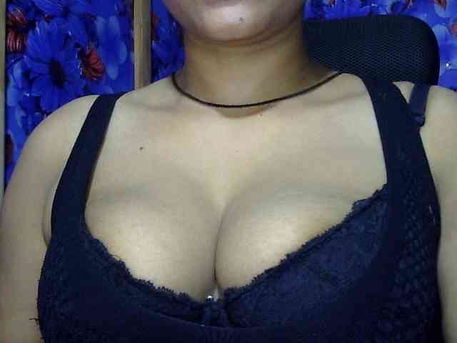 Nusrat-Mimi webcam