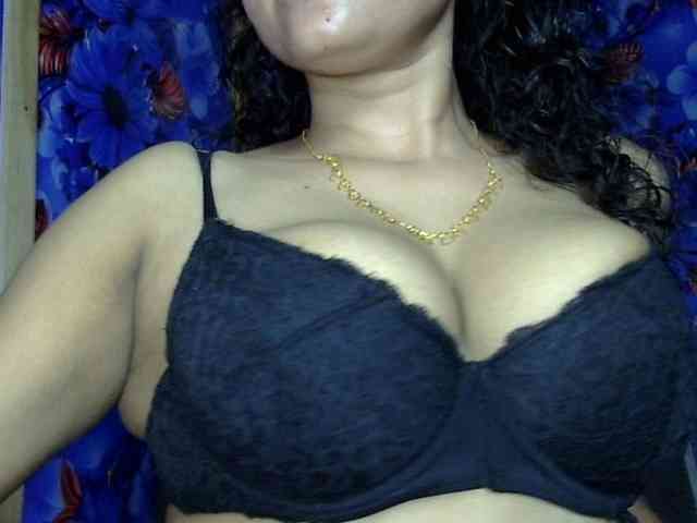 Nusrat-Mimi webcam