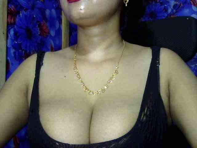 Nusrat-Mimi webcam