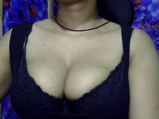 Nusrat-Mimi webcam